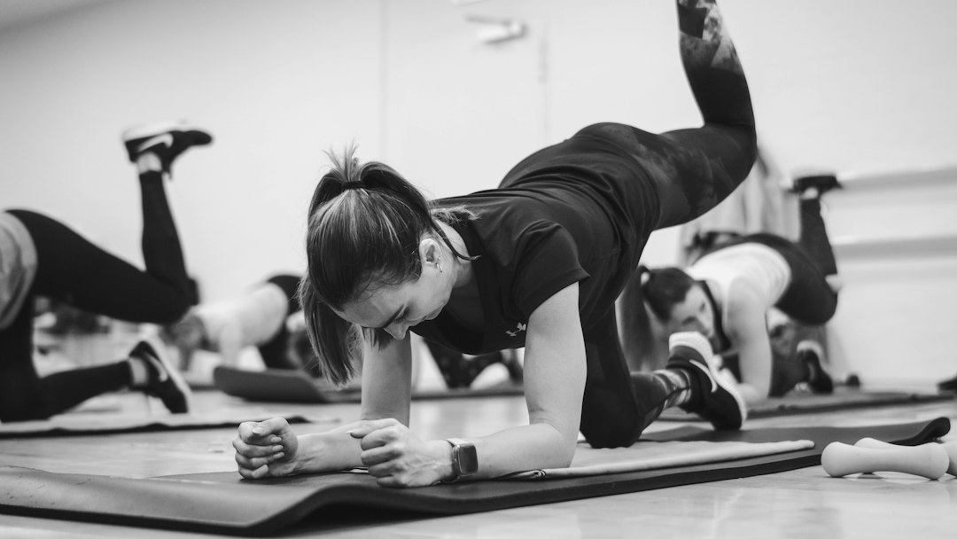 Pilates en afvallen: wat het echt doet (en wat niet)